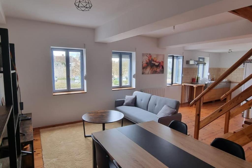 Cosy Triplex 3 Chambres Pont-de-l'Arche Exterior photo